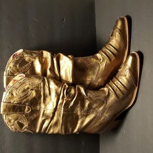 NaNa Bronze colored boots excellent condition 7.5M